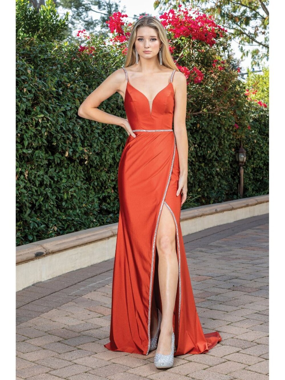NEW SIENNA Evening Gown Floor Length Formal Elegant Stunning 4271